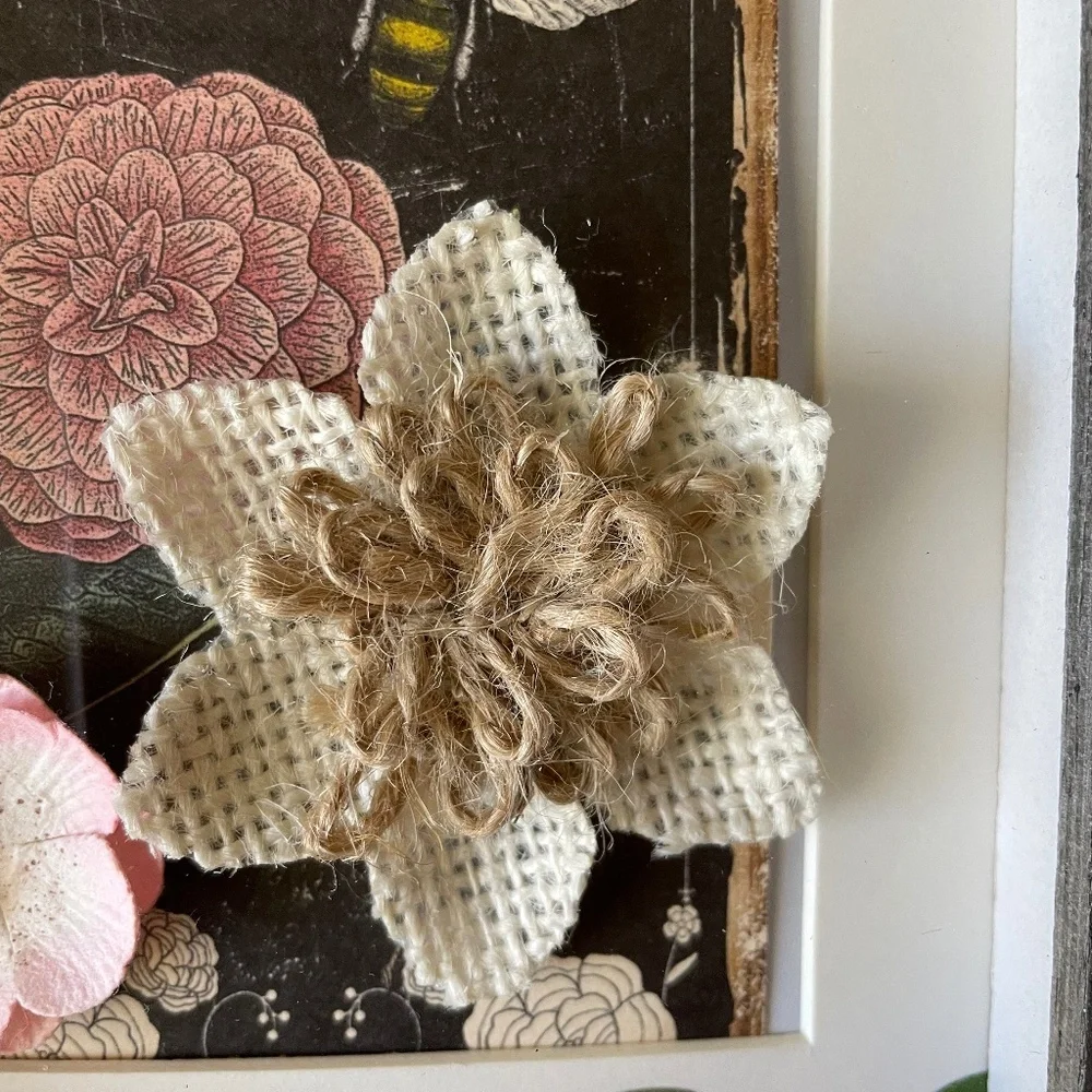 Shadow Box 3 dimensional floral/nature theme framed collage - 5 x 7" - Picture 4 of 9